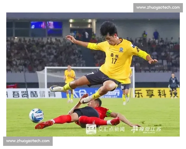 苏超第九轮焦点战:盐城客场挑战南京,榜首之争一触即发 苏超第九轮焦点战:盐城客场挑战南京,榜首之争一触即发