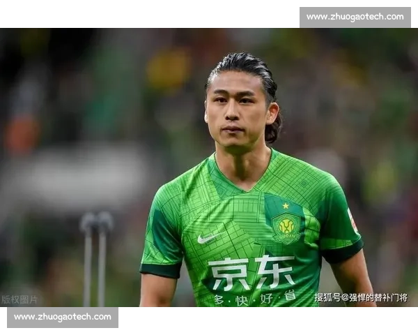 张玉宁回归国安!停赛两战终解禁,全队列队拍头迎核心 张玉宁回归国安!停赛两战终解禁,全队列队拍头迎核心