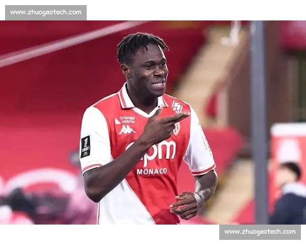 米兰施压那不勒斯！穆萨转会奖金争议升级，目标总价锁定 3000 万欧